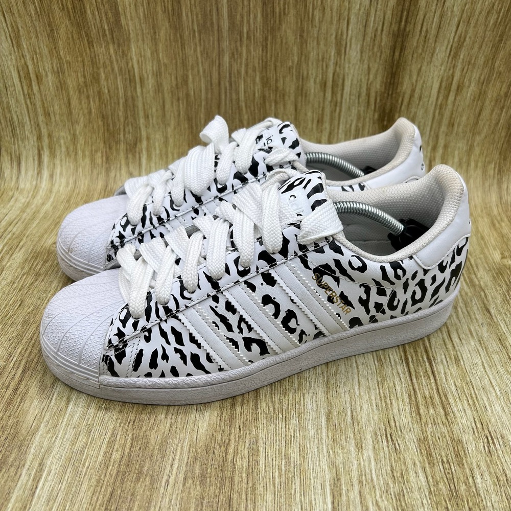 Adidas Superstar Women's Size 8.5 White Cheetah Print Shell Toe Shoes FV3451 - Picture 3 of 10